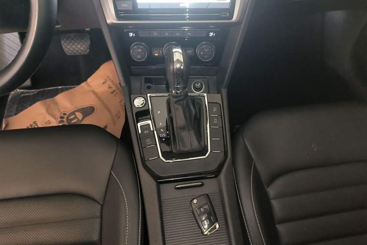Used Volkswagen Lamando 2019 280TSI DSG Comfort Edition China V Standard Gear Lever