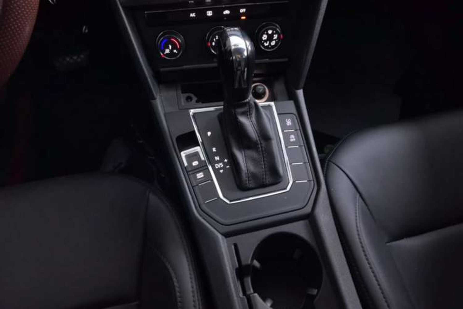 Used Volkswagen Lamando 2019 230TSI DSG Fashion Edition China V Standard Gear Lever