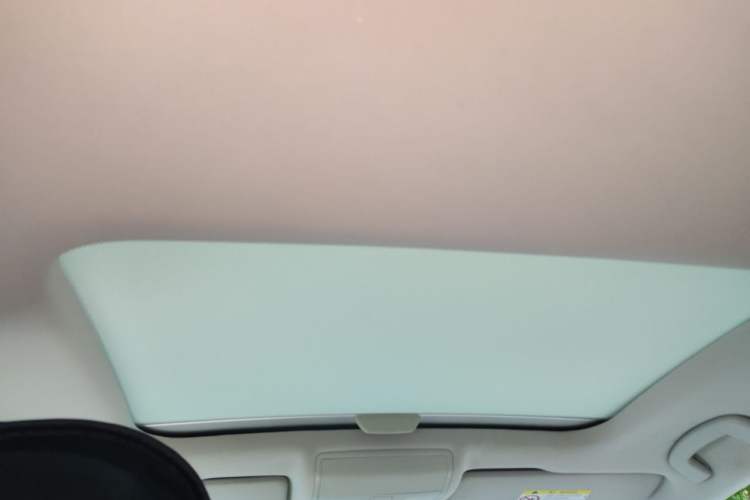 Used Volkswagen Lamando 2019 230TSI DSG Fashion Edition China VI Headliner