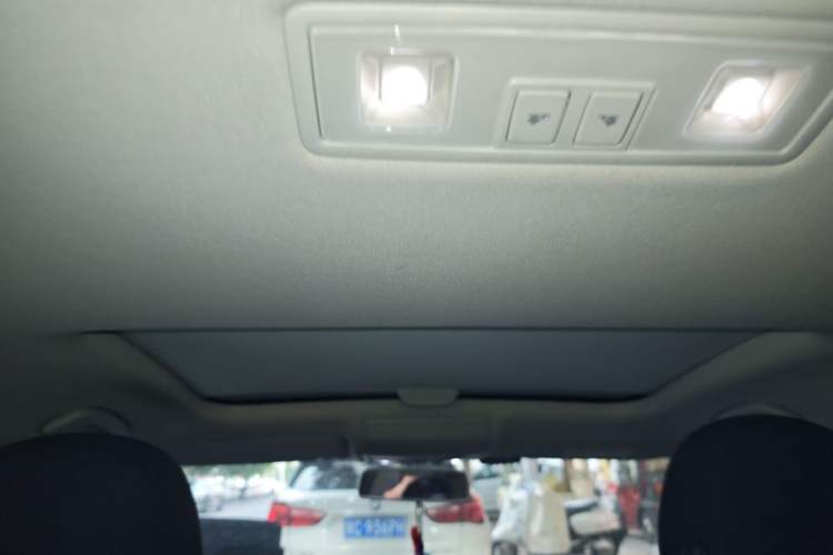 Used Volkswagen Lamando 2019 230TSI DSG Fashion Edition China VI Headliner