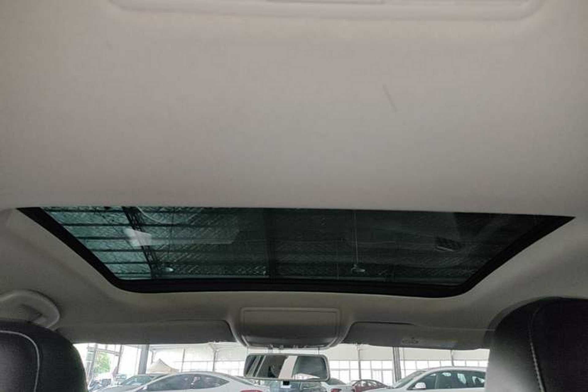 Used Volkswagen Lamando 2019 230TSI DSG Fashion Edition China VI Headliner