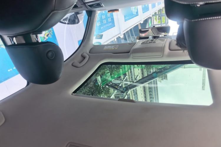Used Volkswagen Lamando 2019 280TSI DSG Comfort Edition China VI standard Headliner