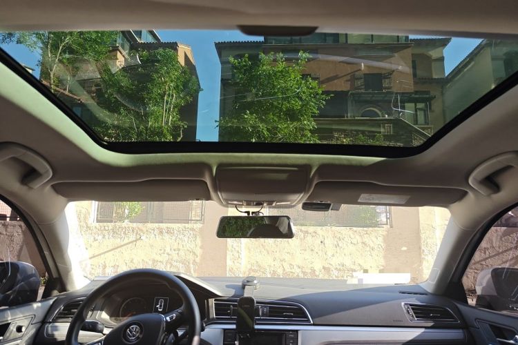 Used Volkswagen Lamando 2019 230TSI DSG Fashion Edition China VI Headliner