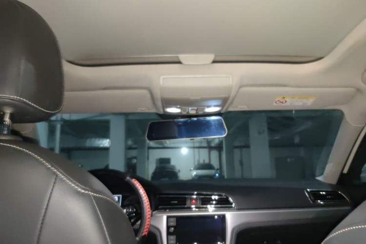 Used Volkswagen Lamando 2019 280TSI DSG Comfort Edition China V Standard Headliner