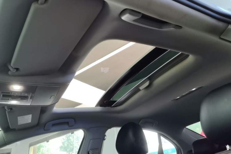 Used Volkswagen Lamando 2019 230TSI DSG Fashion Edition China VI Headliner