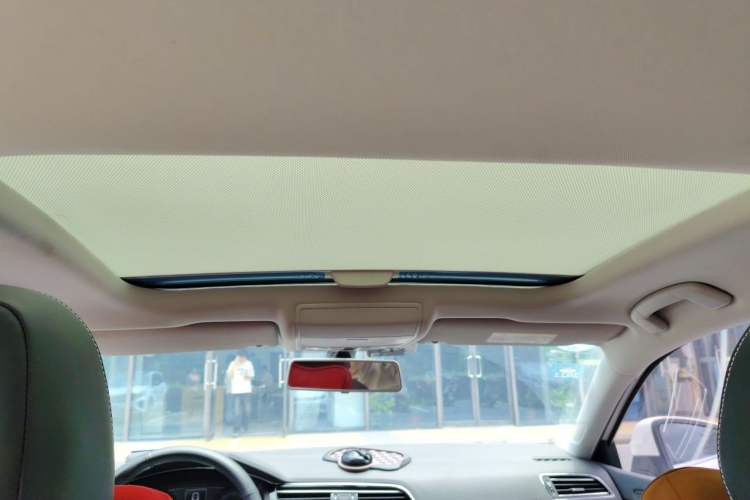 Used Volkswagen Lamando 2019 280TSI DSG Comfort Edition China VI standard Headliner