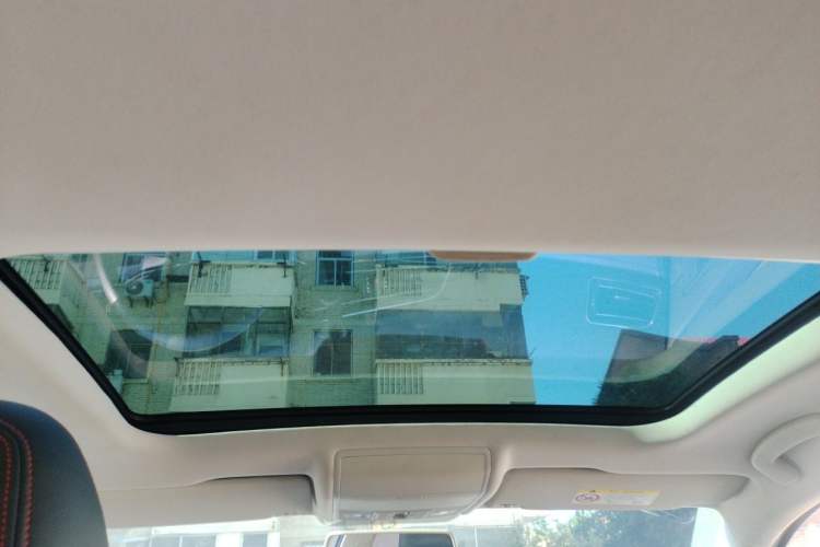 Used Volkswagen Lamando 2019 230TSI DSG Fashion Edition China VI Headliner