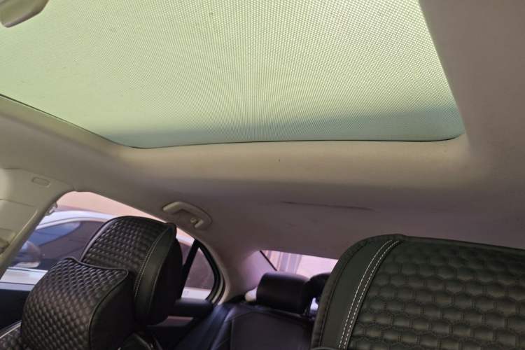 Used Volkswagen Lamando 2019 230TSI DSG Fashion Edition China VI Headliner