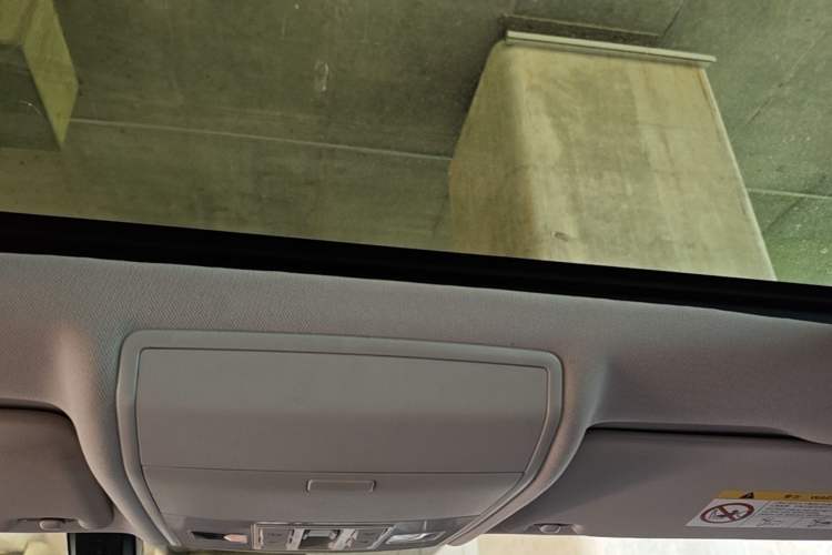 Used Volkswagen Lamando 2019 230TSI DSG Fashion Edition China VI Headliner