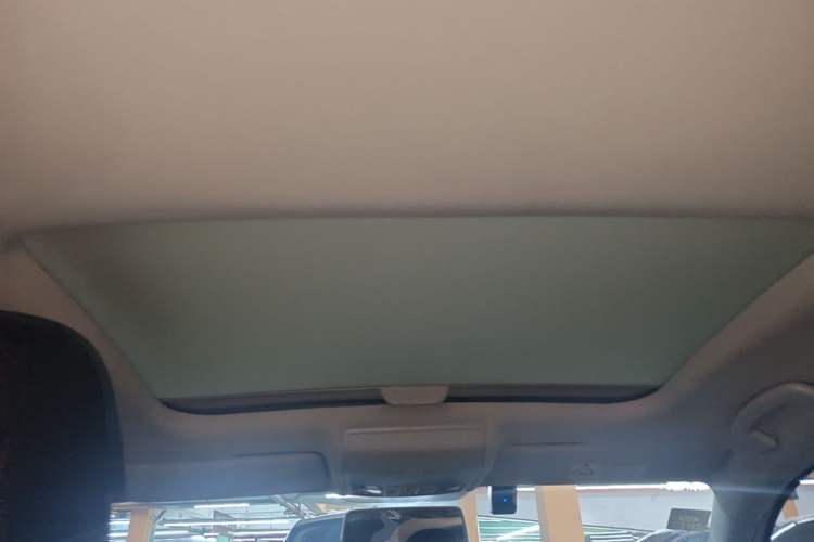 Used Volkswagen Lamando 2019 230TSI DSG Fashion Edition China VI Headliner