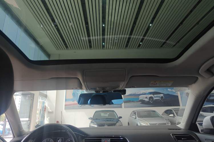 Used Volkswagen Lamando 2019 280TSI DSG Comfort Edition China V Standard Headliner