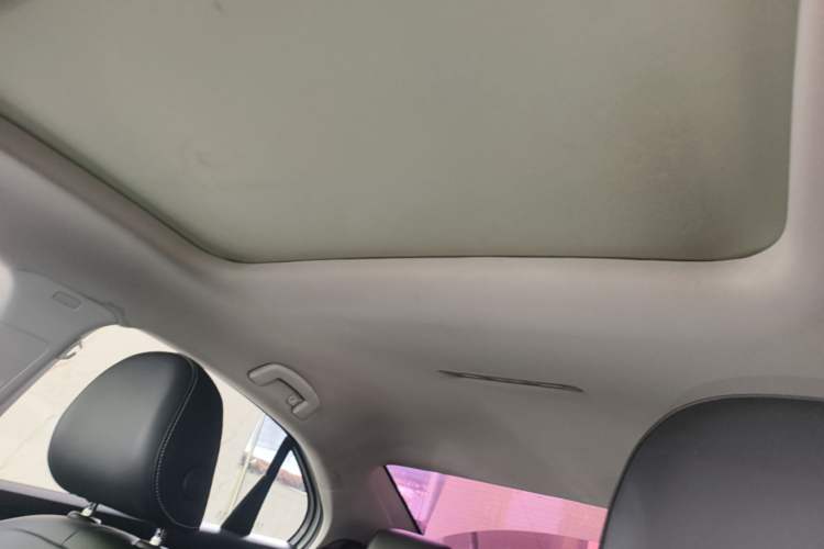 Used Volkswagen Lamando 2019 280TSI DSG Comfort Edition China VI standard Headliner