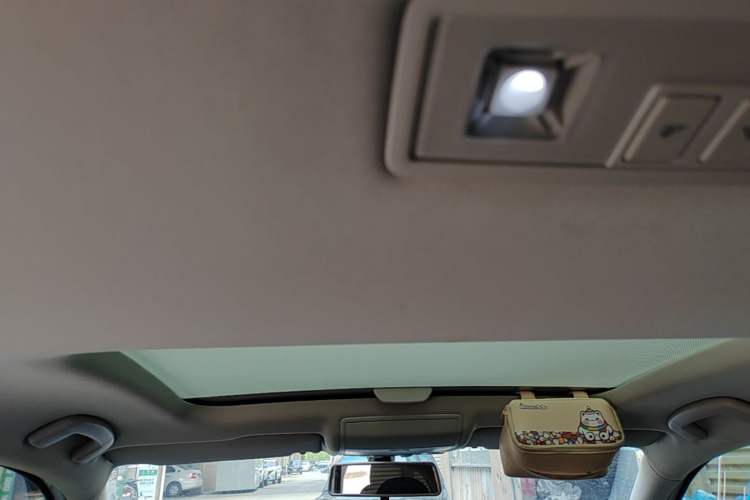 Used Volkswagen Lamando 2019 280TSI DSG Comfort Edition China VI standard Headliner