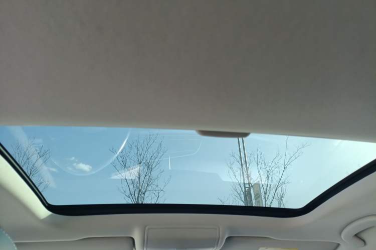 Used Volkswagen Lamando 2019 280TSI DSG Luxury Edition China VI Standard Headliner