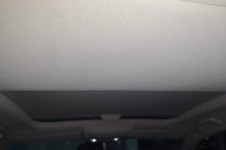 Used Volkswagen Lamando 2019 280TSI DSG Comfort Edition China VI standard Headliner