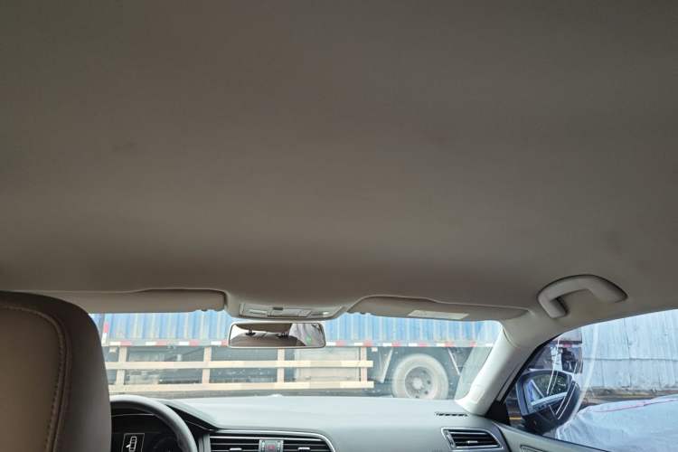 Used Volkswagen Lamando 2019 230TSI DSG Fashion Edition China V Standard Headliner