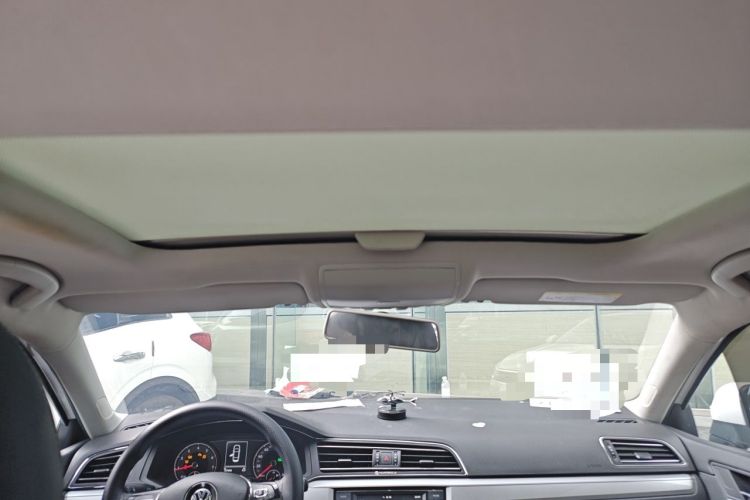 Used Volkswagen Lamando 2019 230TSI DSG Fashion Edition China VI Headliner