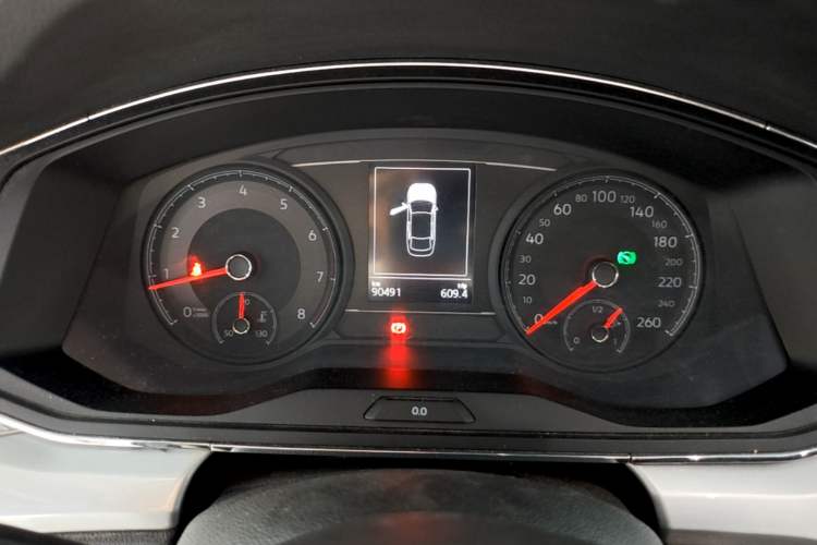 Used Volkswagen Lamando 2019 230TSI DSG Fashion Edition China V Standard Instrument Cluster