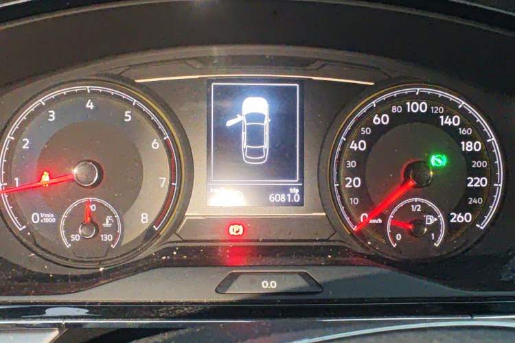 Used Volkswagen Lamando 2019 280TSI DSG Comfort Edition China VI standard Instrument Cluster