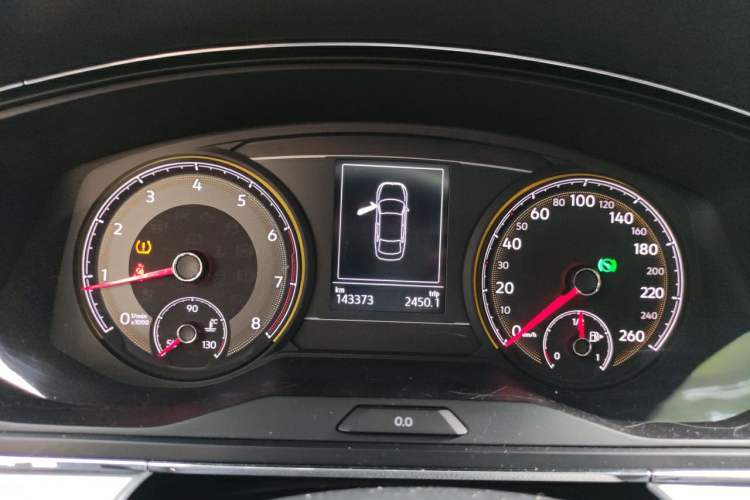 Used Volkswagen Lamando 2019 230TSI DSG Fashion Edition China V Standard Instrument Cluster