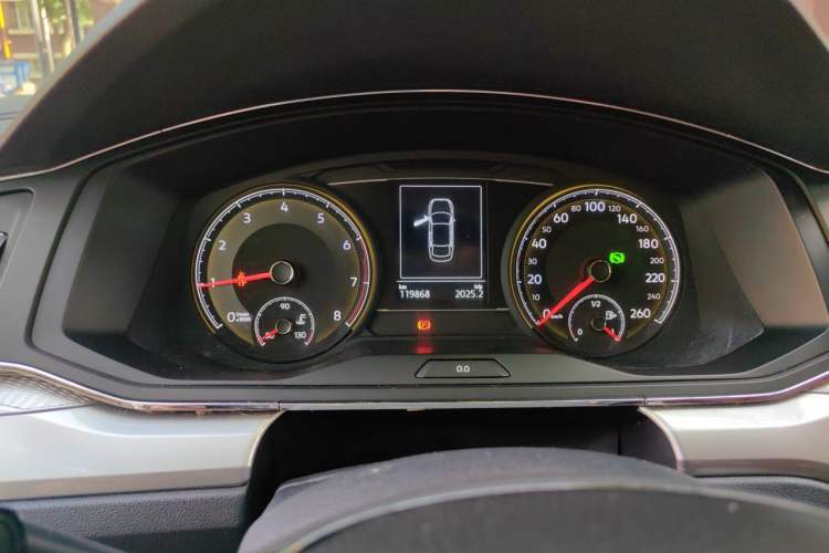 Used Volkswagen Lamando 2019 230TSI DSG Fashion Edition China VI Instrument Cluster