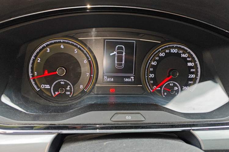 Used Volkswagen Lamando 2019 280TSI DSG Comfort Edition China VI standard Instrument Cluster