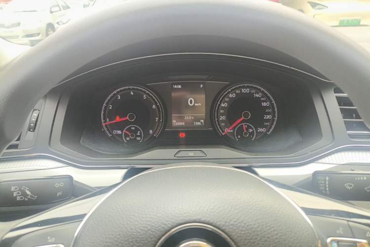 Used Volkswagen Lamando 2019 230TSI DSG Fashion Edition China VI Instrument Cluster