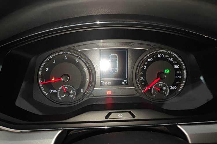 Used Volkswagen Lamando 2019 230TSI DSG Fashion Edition China VI Instrument Cluster