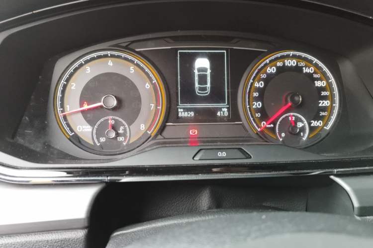 Used Volkswagen Lamando 2019 280TSI DSG Comfort Edition China VI standard Instrument Cluster