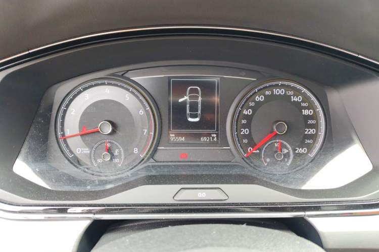 Used Volkswagen Lamando 2019 280TSI DSG Comfort Edition China VI standard Instrument Cluster