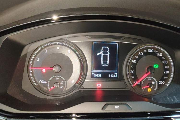 Used Volkswagen Lamando 2019 280TSI DSG Comfort Edition China V Standard Instrument Cluster