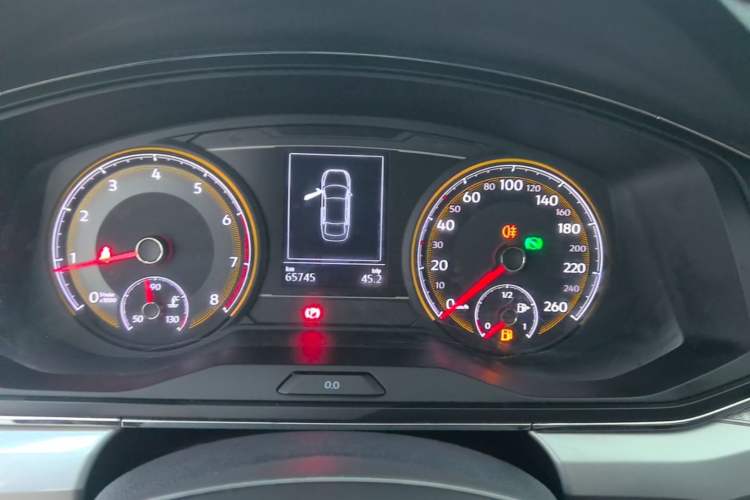 Used Volkswagen Lamando 2019 230TSI DSG Fashion Edition China VI Instrument Cluster