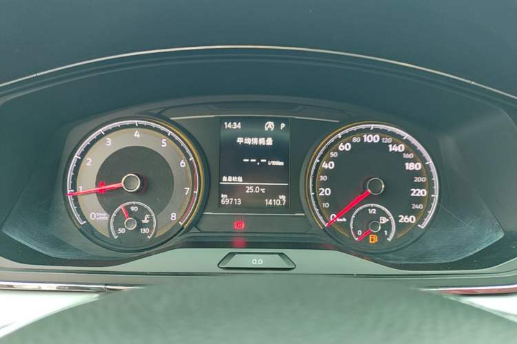 Used Volkswagen Lamando 2019 230TSI DSG Fashion Edition China VI Instrument Cluster