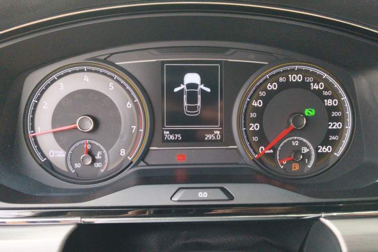 Used Volkswagen Lamando 2019 280TSI DSG Comfort Edition China VI standard Instrument Cluster