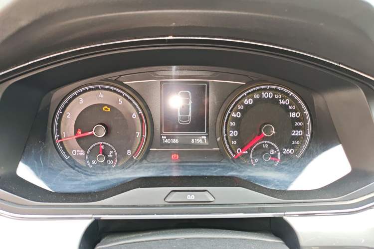 Used Volkswagen Lamando 2019 230TSI DSG Fashion Edition China VI Instrument Cluster