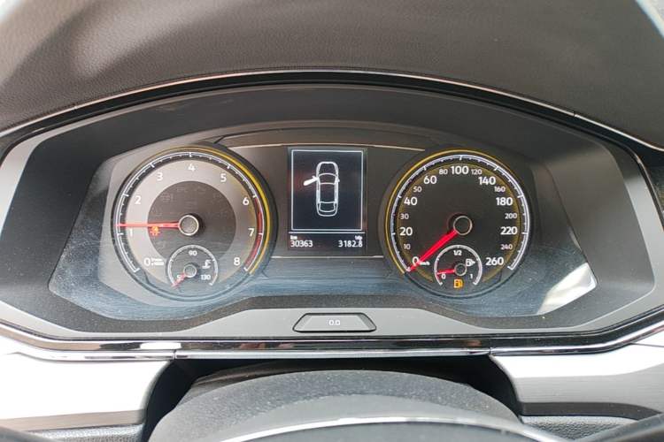 Used Volkswagen Lamando 2019 280TSI DSG Comfort Edition China VI standard Instrument Cluster