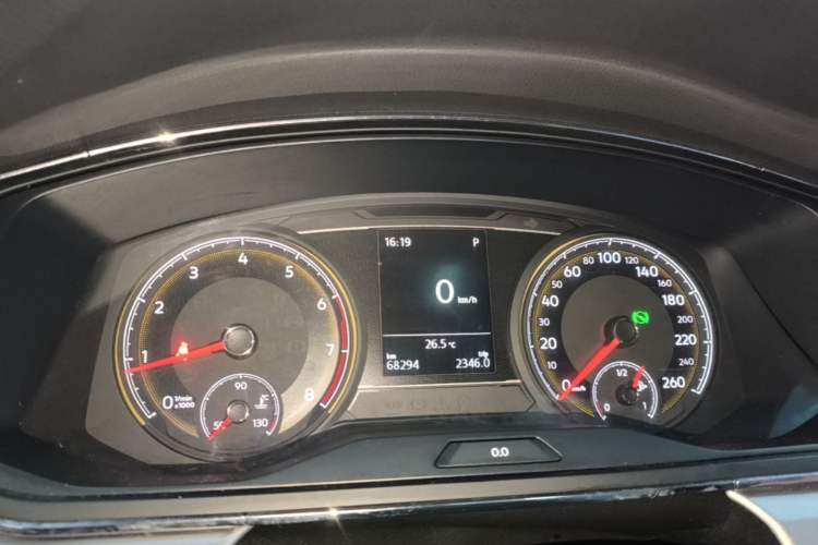 Used Volkswagen Lamando 2019 230TSI DSG Fashion Edition China V Standard Instrument Cluster