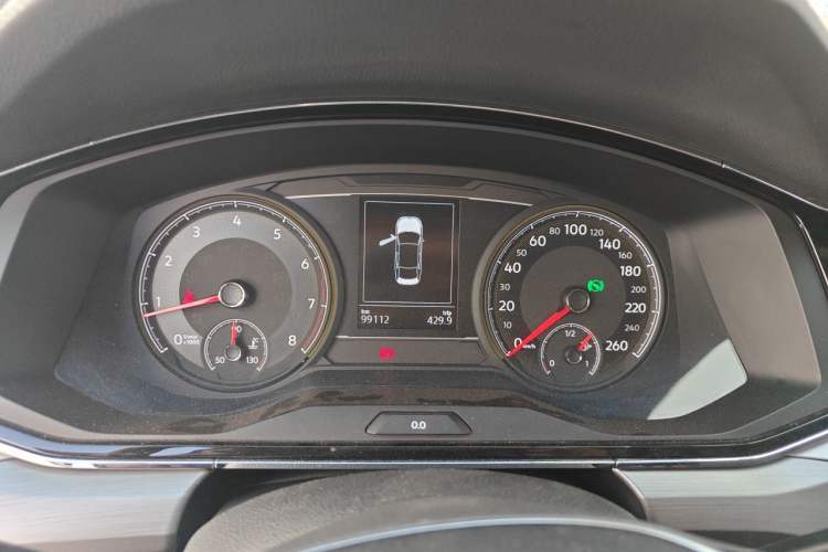 Used Volkswagen Lamando 2019 280TSI DSG Comfort Edition China VI standard Instrument Cluster