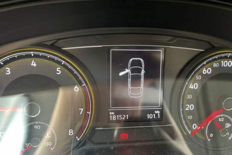 Used Volkswagen Lamando 2019 230TSI DSG Fashion Edition China VI Instrument Cluster