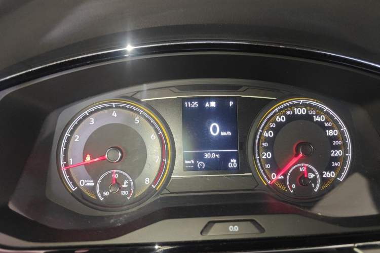 Used Volkswagen Lamando 2019 280TSI DSG Comfort Edition China VI standard Instrument Cluster