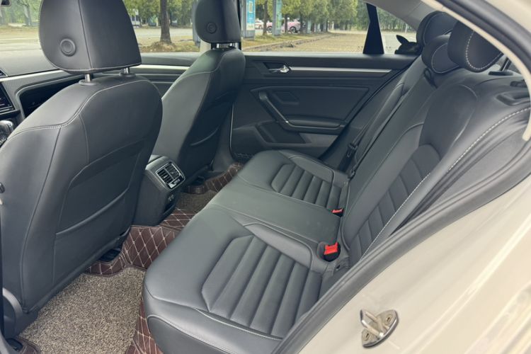 Used Volkswagen Lamando 2019 280TSI DSG Comfort Edition China V Standard Interior 2