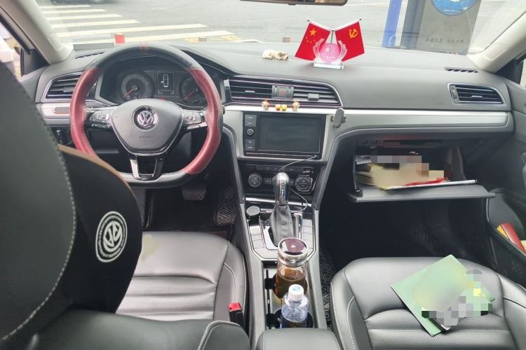 Used Volkswagen Lamando 2019 280TSI DSG Comfort Edition China V Standard Interior 2