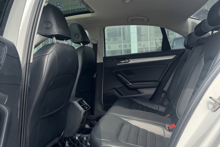 Used Volkswagen Lamando 2019 280TSI DSG Comfort Edition China VI standard Interior 3