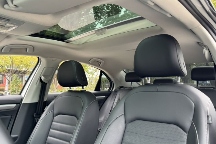 Used Volkswagen Lamando 2019 280TSI DSG Comfort Edition China V Standard Interior 3