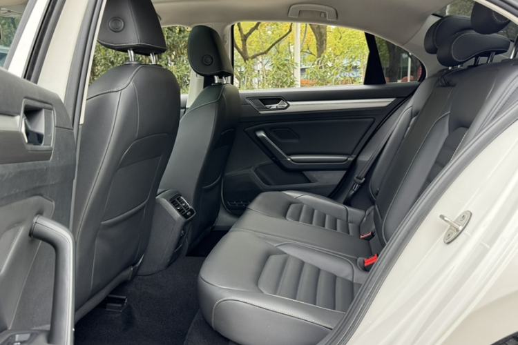Used Volkswagen Lamando 2019 280TSI DSG Comfort Edition China V Standard Interior 5