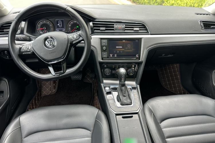 Used Volkswagen Lamando 2019 280TSI DSG Comfort Edition China VI standard Interior 6