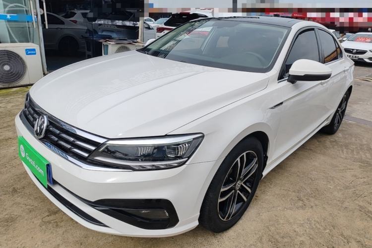 Used Volkswagen Lamando 2019 280TSI DSG Comfort Edition China V Standard Guazi used car, China used car export, Used car for sale, Used  cars, Cheapest cars for sale