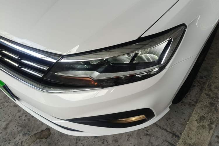 Used Volkswagen Lamando 2019 230TSI DSG Fashion Edition China VI Left Front Headlight