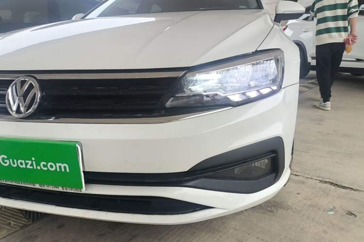 Used Volkswagen Lamando 2019 230TSI DSG Fashion Edition China VI Left Front Headlight