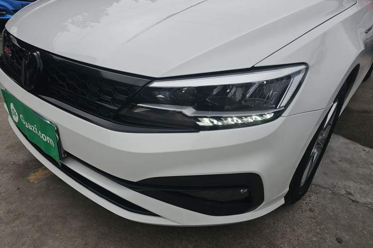Used Volkswagen Lamando 2019 230TSI DSG Fashion Edition China VI Left Front Headlight